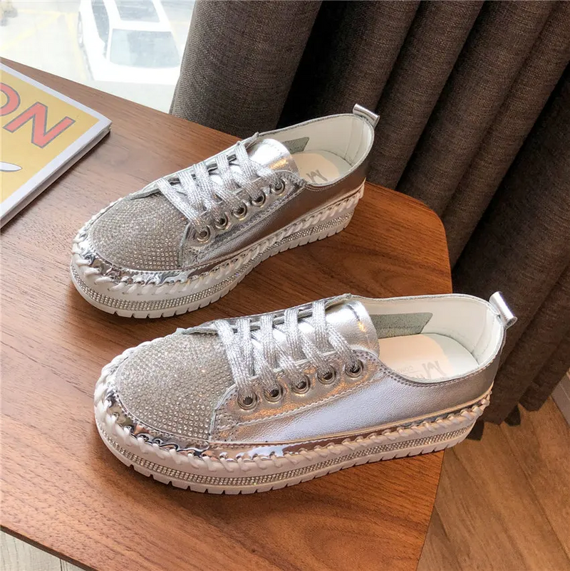 SNEAKERS AUS DIAMOND SILVER LEDER – wunschau