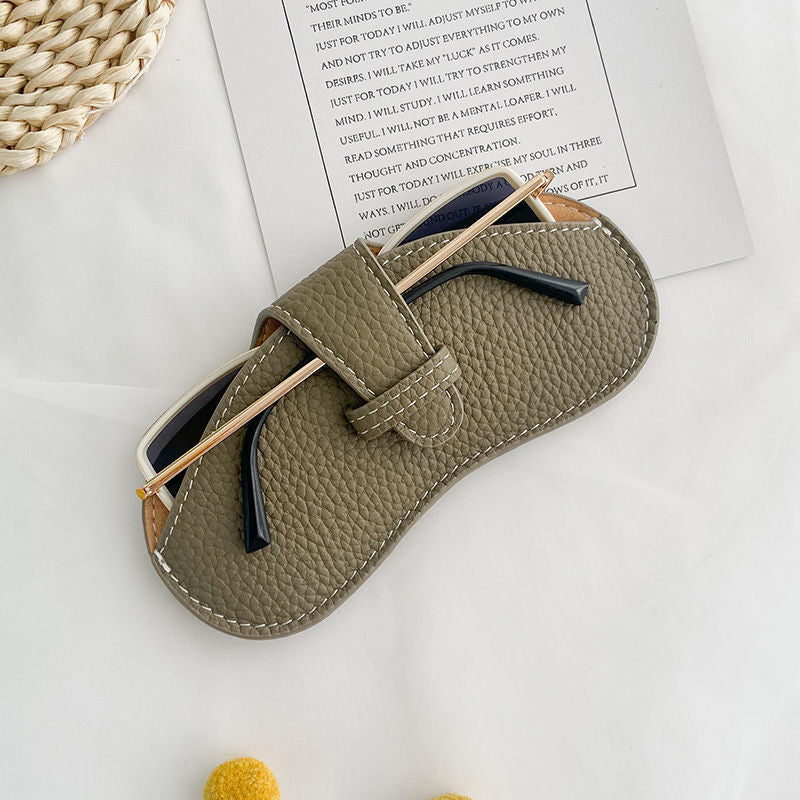 Stylische Ledertasche für Brillen