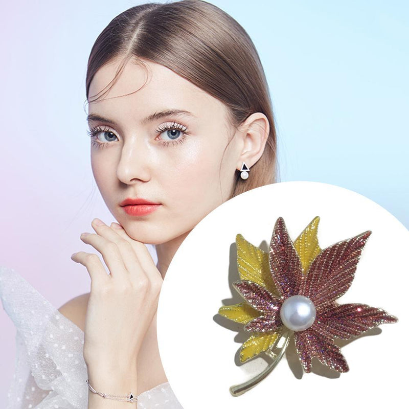 Damen graziöse Perle Ahornblatt Brosche