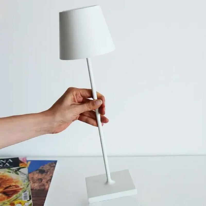 Moderne Wiederaufladbare Kabellose LED-Tischlampe