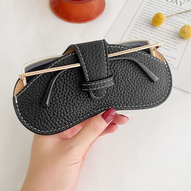 Stylische Ledertasche für Brillen