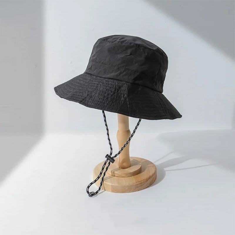 Zusammenklappbarer und tragbarer Sonnenhut