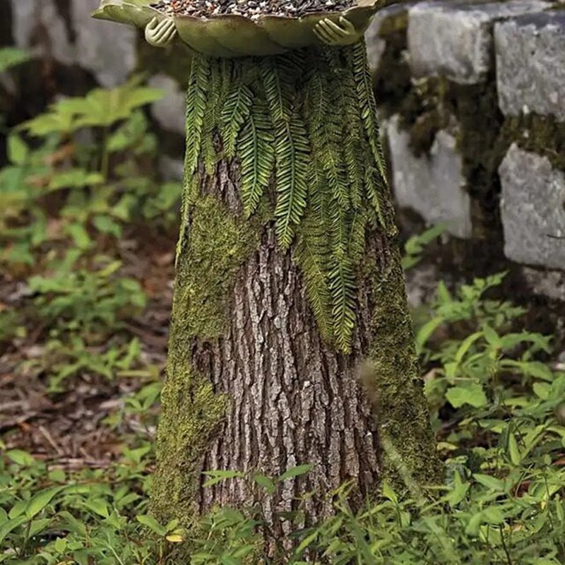 Statue der Göttin Vogelfutterspender