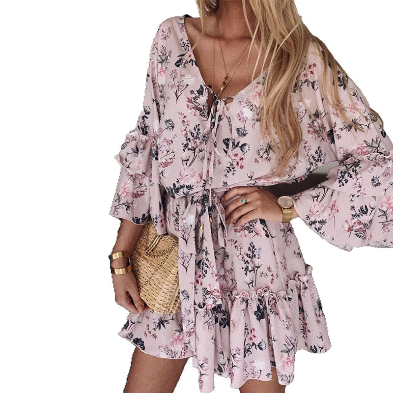 Sommerliches Blumenkleid Aus Chiffon