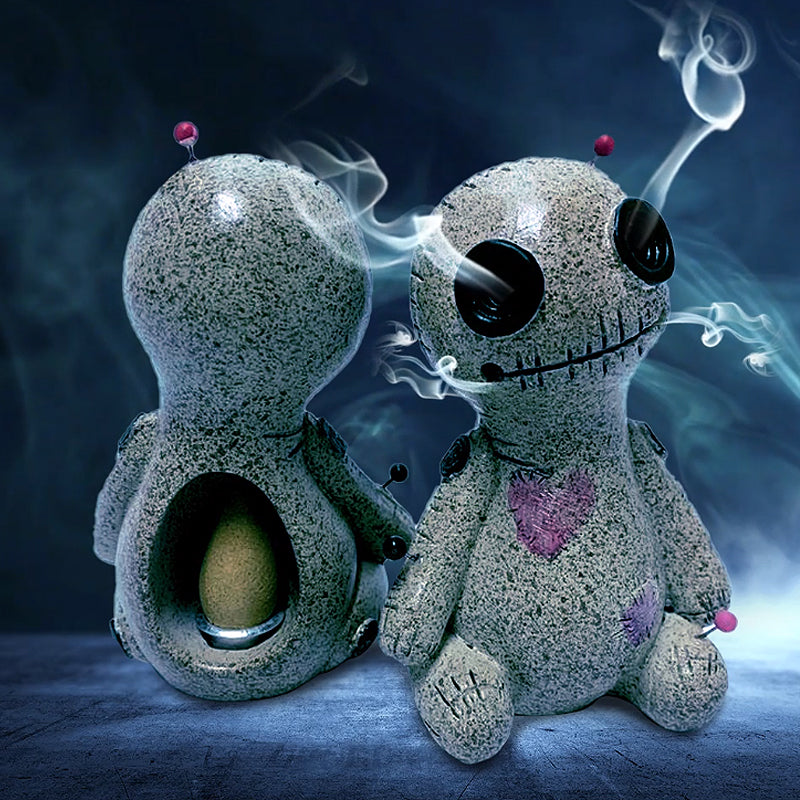 Handgeschnitzter Voodoo-Puppen-Weihrauchbrenner aus Harz